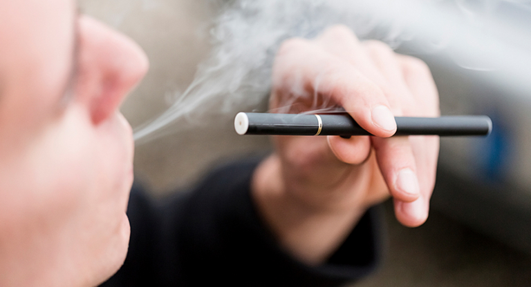 vape e-cigarette smoker